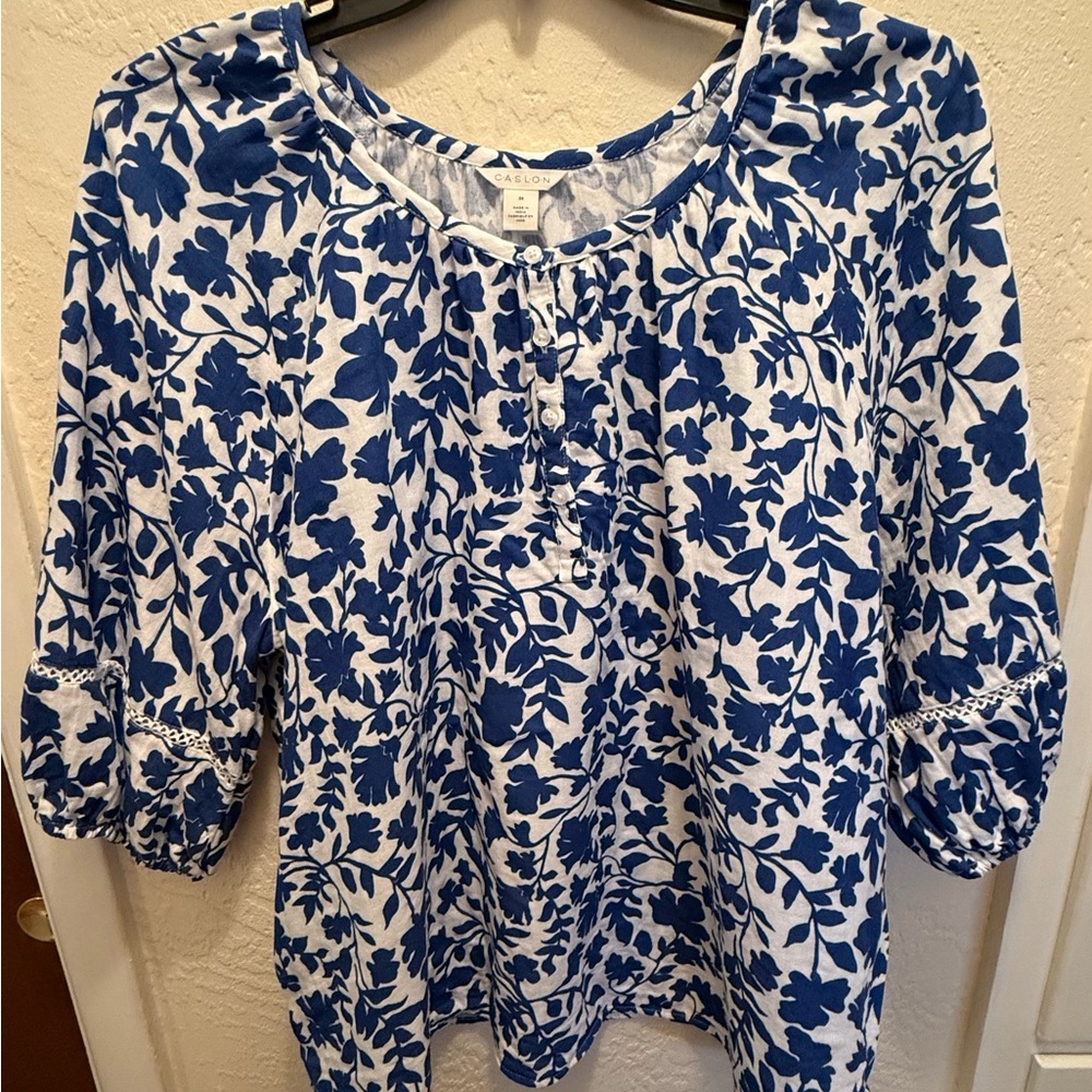 Blue Floral Women's Top